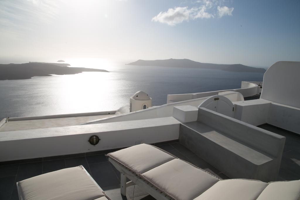 Вилла Karpimo Horizon - Caldera View With Private Hot Tub Фиростефани Экстерьер фото