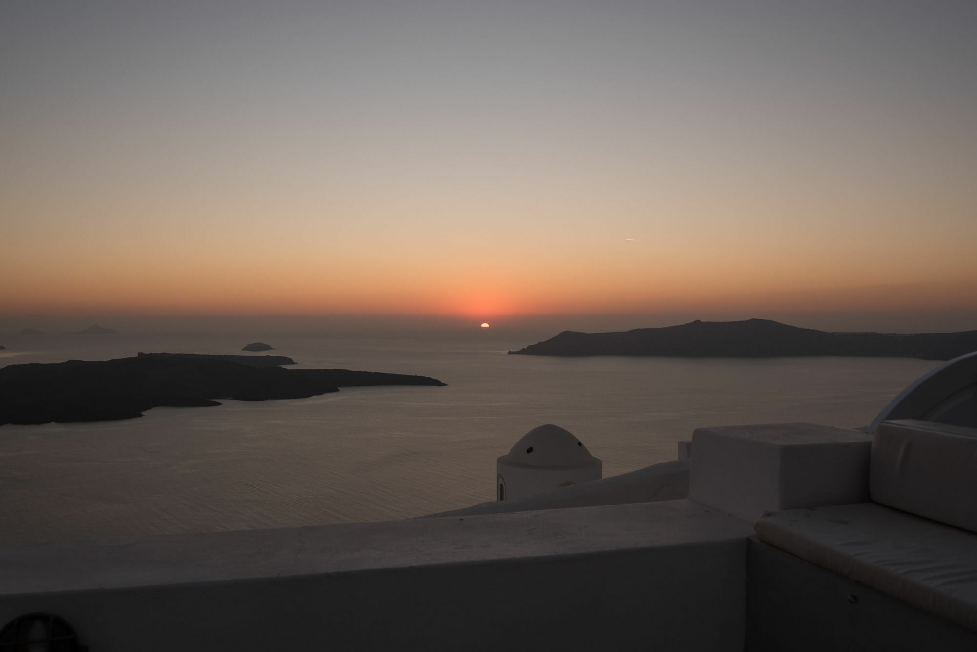 Вилла Karpimo Horizon - Caldera View With Private Hot Tub Фиростефани Экстерьер фото